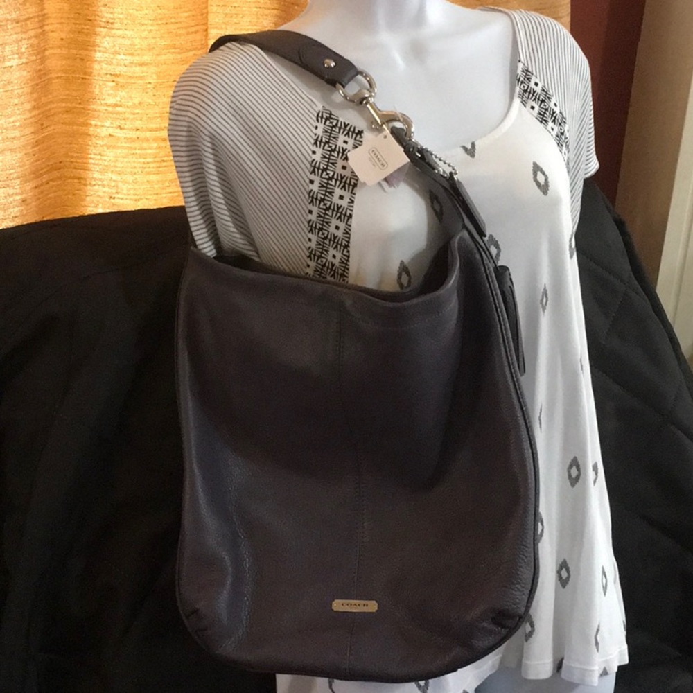 New Coach Avery Leather Hobo Bag F23309 Slate